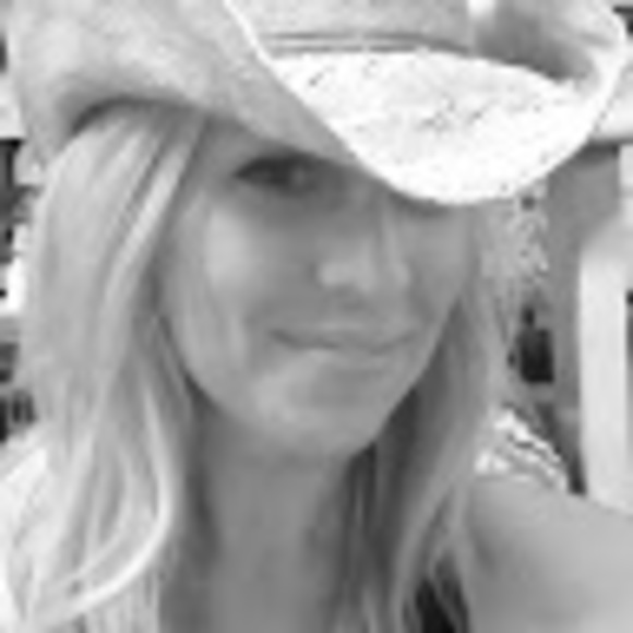 Meet your Posher, Miranda - Picture 1 of 1